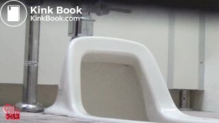 Broken toilet - video 2