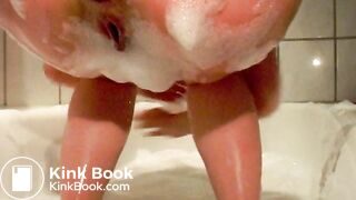 Bath tup poop and pee