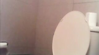 girl pooping on home toilet (voyeur)