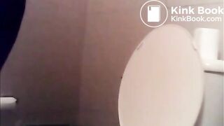 girl pooping on home toilet (voyeur)