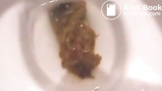 Cute asains dropping the duece