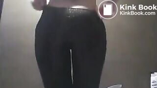 SKINNY GIRL LITTLE POOP