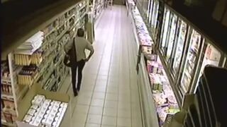 Woman pooping in public 3