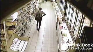 Woman pooping in public 3