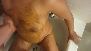 Latina Hooker farts and gets cummed on