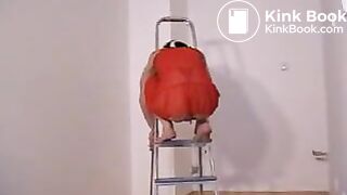 Dany desperate poop on the ladder part 2