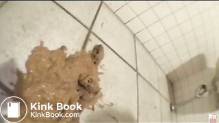 Japan girl does big diarrhea