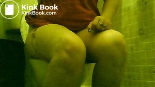 poop in toilet - video 7