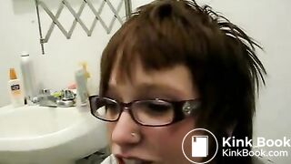 pooping girl - video 15