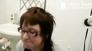 pooping girl - video 15