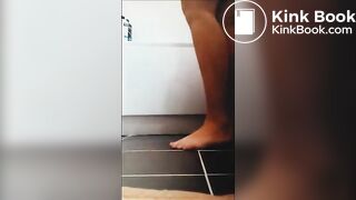 Blond girl - video 4