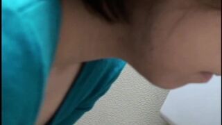 Japanese girl toilet pooping