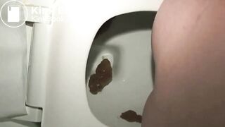 Girl pooping public