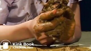 Anna Kuramoto shit & puke