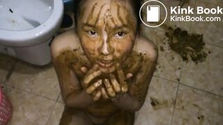 Busty Amateur Gets More Than A Mouthful - video 2