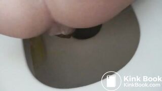 Sexy pooping - video 98