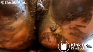 Shit In Feet And Smearing