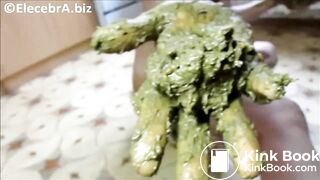 Shit In Feet And Smearing