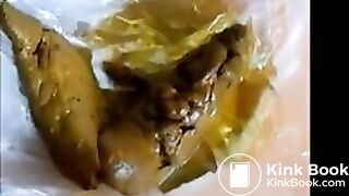 Pooping on a plate - video 3