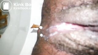 Sexy pooping - video 56