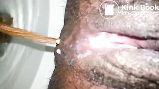 Sexy pooping - video 56