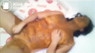 Wife gets pooped on and enjoys a fierce orgasm rubbing one out - video 4