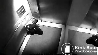 woman pooping in public 6