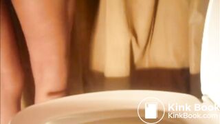 Shitting all over the toilet