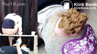 Girl shitting collection number 4