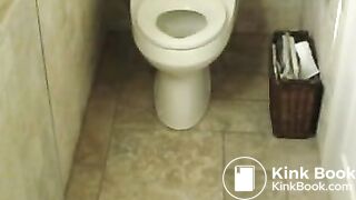 Sexy pooping - video 4
