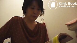 japanese girl pooping 3