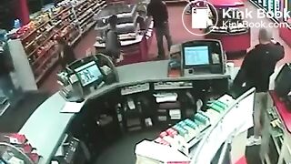 woman pooping in public 4