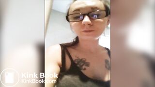 Toilets - American Tattoo Girl Pooping [1]