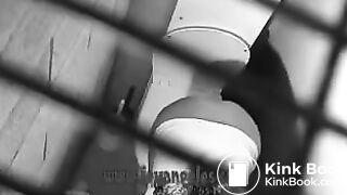 3 Girls pooping in the same toilet