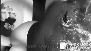 3 Girls pooping in the same toilet