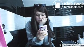 girl pooping on a toilet - video 12