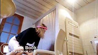 M*ariska - Dutch Scat poop slave 1