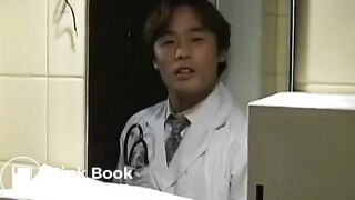 (uncensored) Japanese hopital scat girl