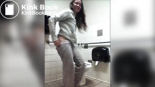 Toilets - Crazy American Girl Shitting [2]