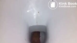 Pooping big