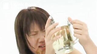 Jap girl cooks and eats poop