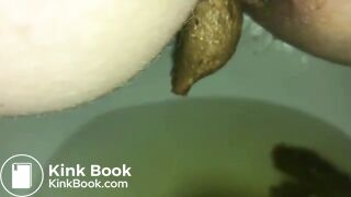 Me Shit and piss in toilet