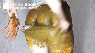 sexy girl pooping peeing and smear in panty