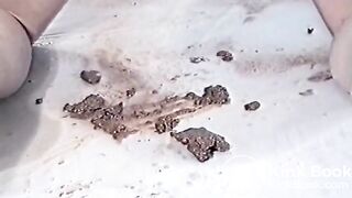 lesbian scat - video 20