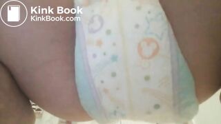 Diaper Pooping - video 3