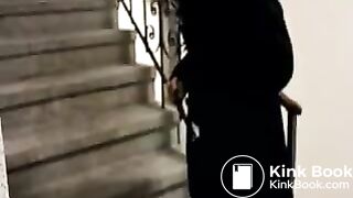 huge shit in her leggings