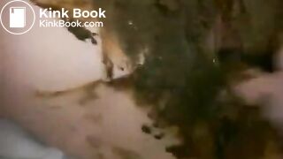 blond babe shits, smears n fucks