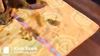 shits in heels n walks in them