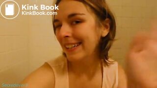 Close-up of White Chic shitting a soft turd