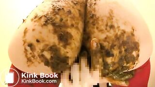 Red Pantyhose Shit and Masturbation